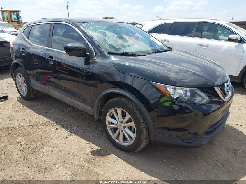 2017 Nissan Rogue Sport S