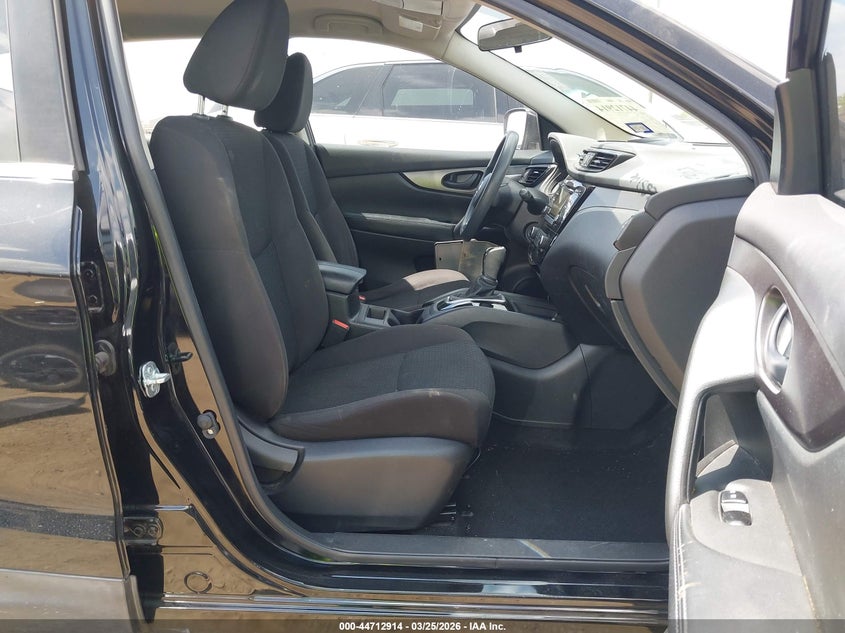 2017 Nissan Rogue Sport S