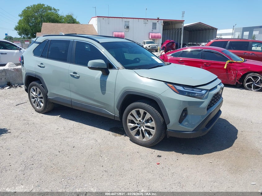 2022 Toyota Rav4 Xle Premium