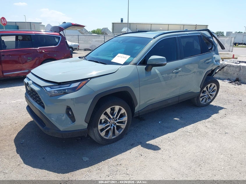 2022 Toyota Rav4 Xle Premium