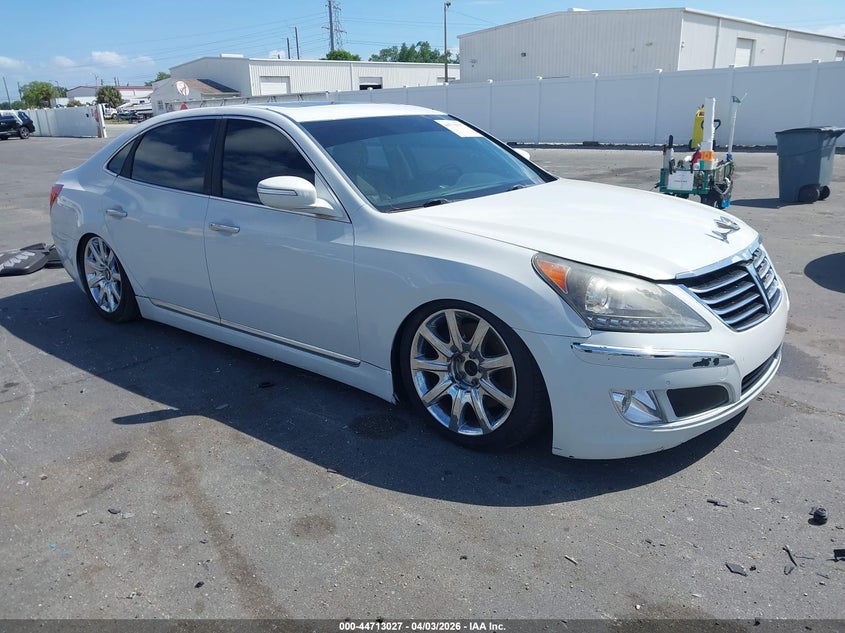 2012 Hyundai Equus Signature