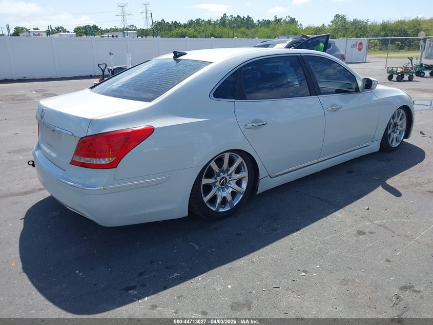 2012 Hyundai Equus Signature