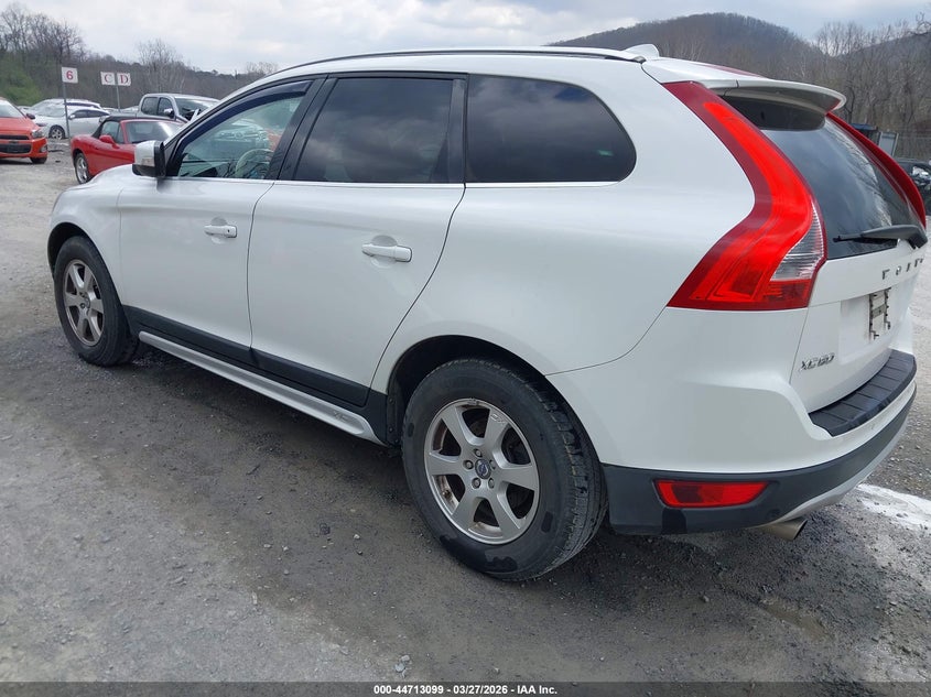 2011 Volvo Xc60 3.2/3.2 R-Design