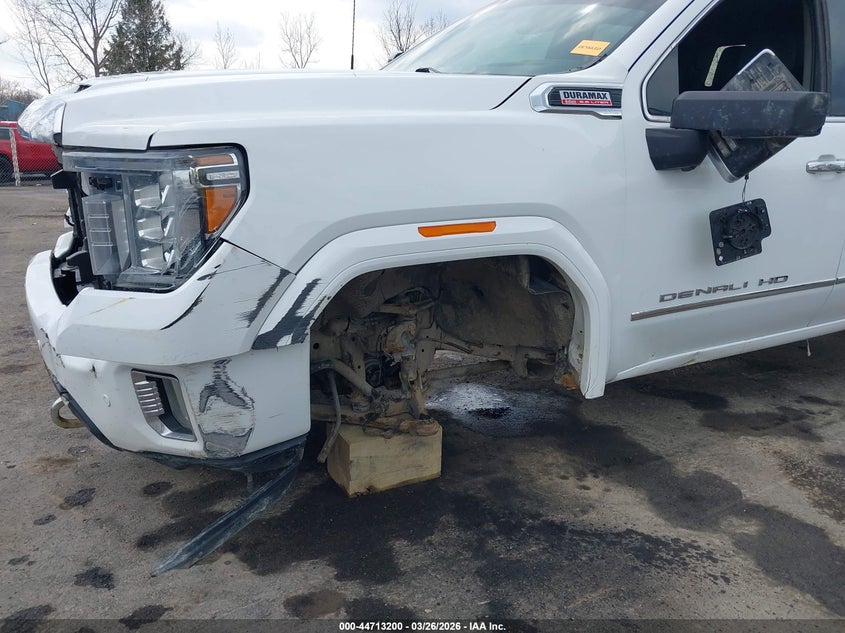 2020 Gmc SIERRA 2500Hd Denali white Lot 111044713200 Vin 1GT49REY2LF240730