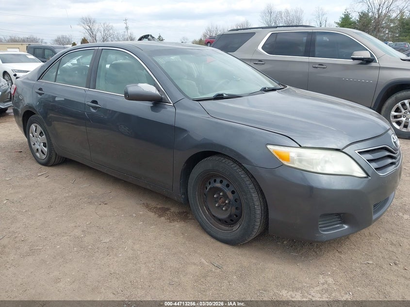 2011 Toyota Camry Le