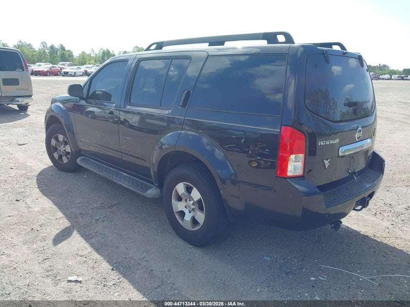 2011 Nissan Pathfinder S