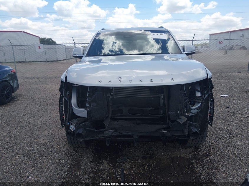 2022 Jeep Wagoneer Series Iii 4X4 VIN: 1C4SJVDT1NS211596 Lot: 44713415