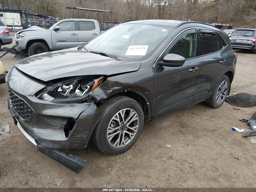 2020 Ford Escape Sel