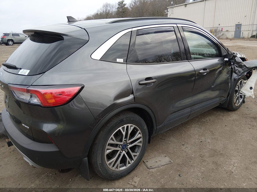 2020 Ford Escape Sel