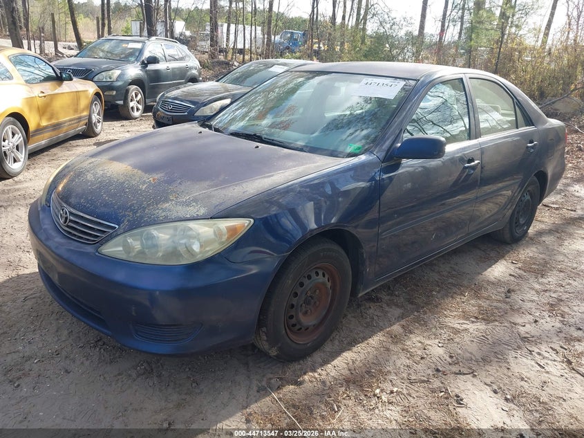 2005 Toyota Camry Le