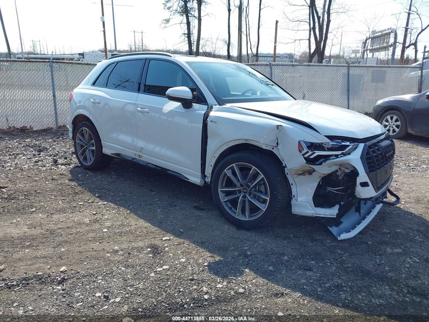 2025 Audi Q3 Premium 45 Tfsi S Line Quattro Tiptronic