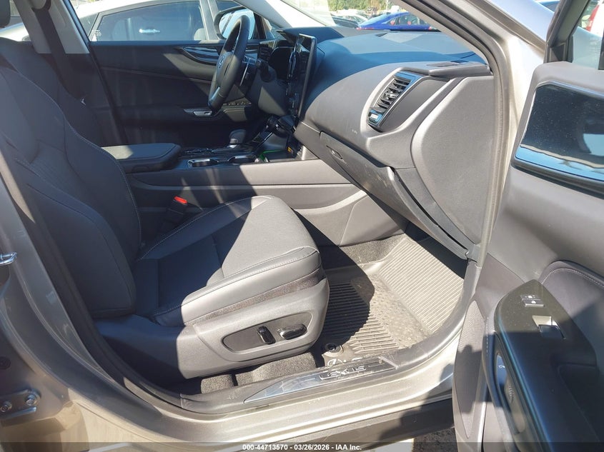 2026 LEXUS NX 350H auction photo 5