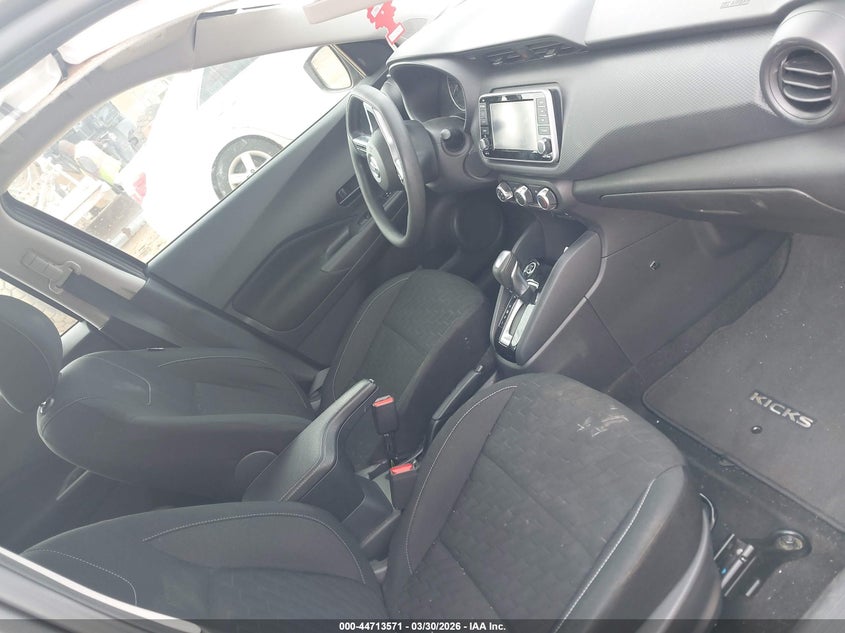 2021 Nissan Kicks S Xtronic Cvt