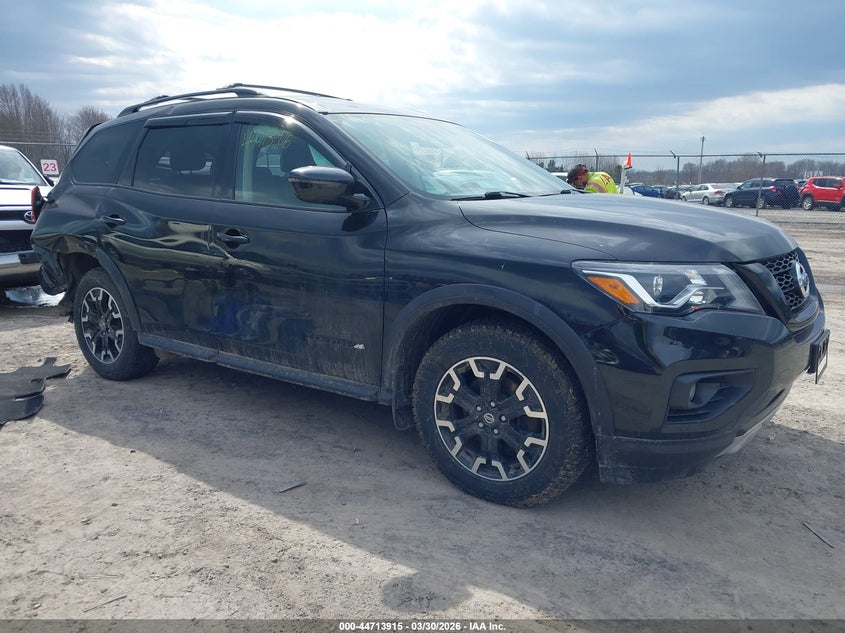 2020 Nissan Pathfinder Sv 4Wd