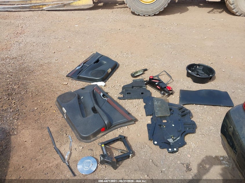 2002 Cadillac Deville Dts VIN: 1G6KF57992U272084 Lot: 44713951