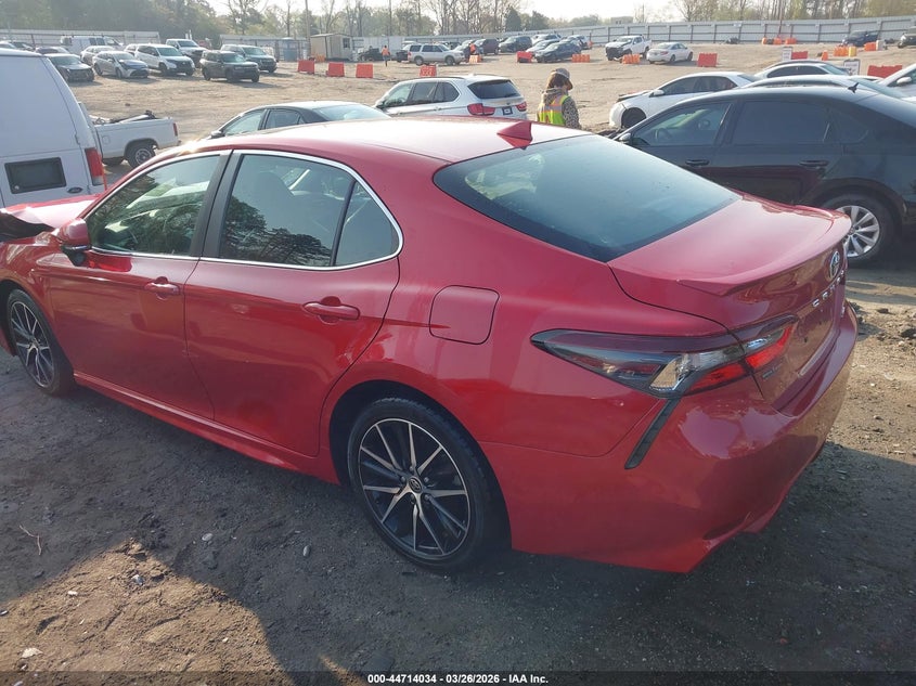 2022 Toyota Camry Se