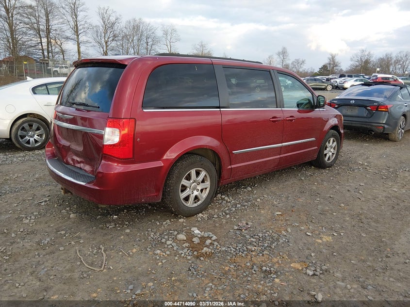 2012 Chrysler Town & Country Touring