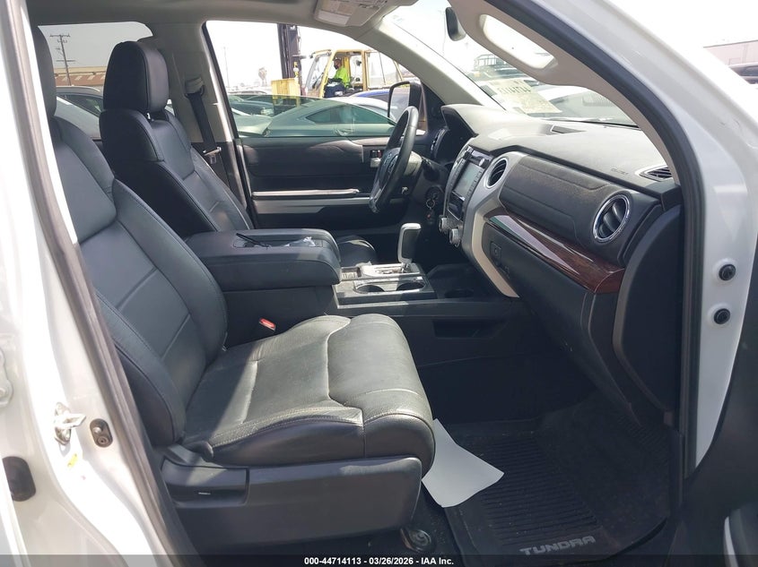 2016 Toyota Tundra Limited 5.7L V8