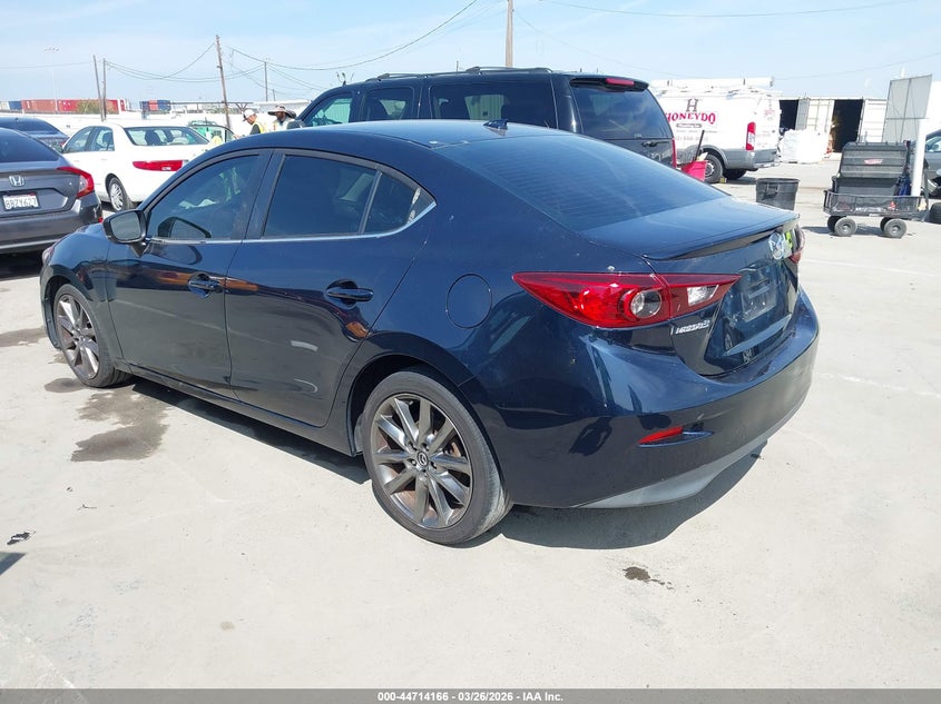 2018 Mazda Mazda3 Touring