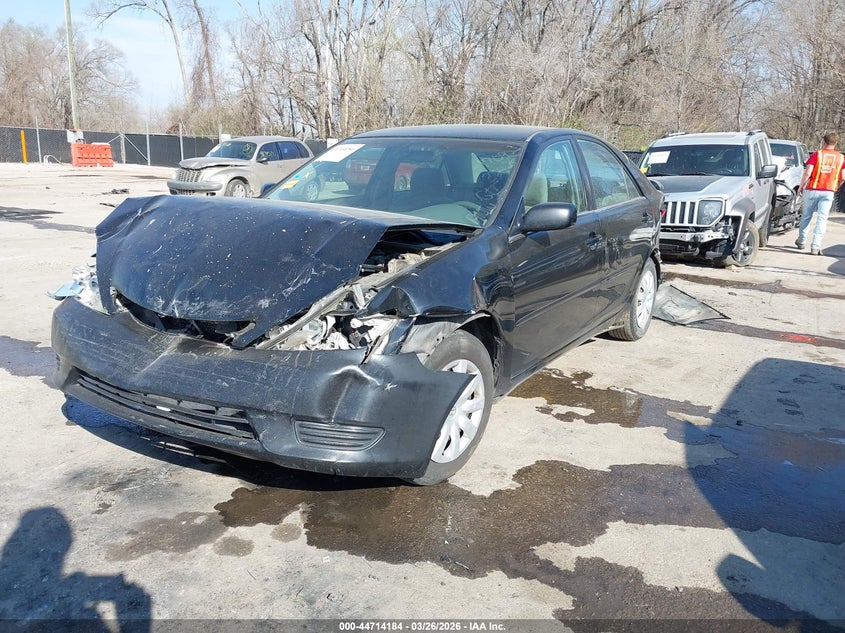 2006 TOYOTA CAMRY auction photo 2