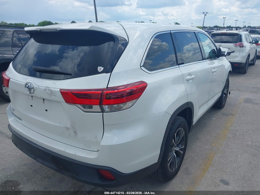 2019 Toyota Highlander Le