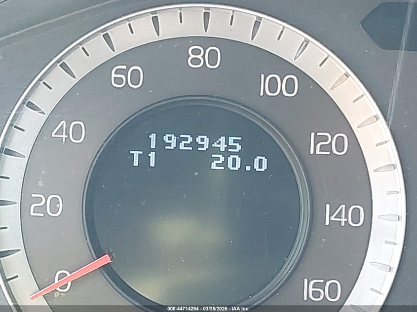 2010 Volvo Xc70 3.2 VIN: YV4960BZ9A1077637 Lot: 44714294