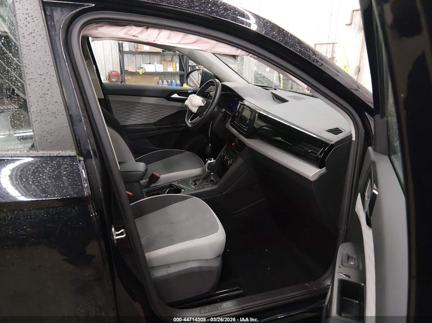 2022 Volkswagen Taos 1.5T S