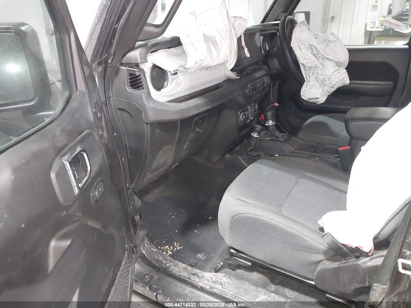 2025 JEEP WRANGLER auction photo 5