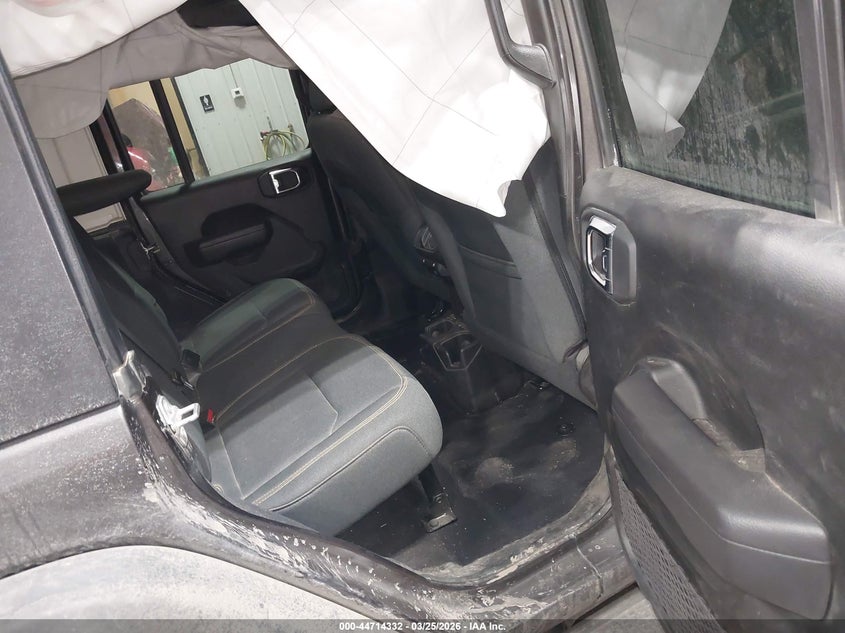 2025 JEEP WRANGLER auction photo 8
