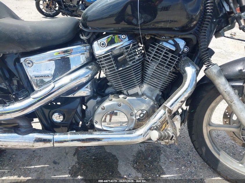 2007 Honda Vt1100 C VIN: 1HFSC18007A100779 Lot: 44714379