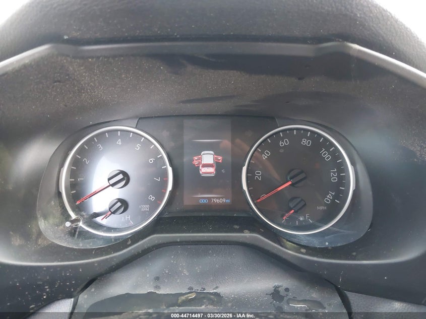 VIN 2T3W1RFV5KW018068 2019 TOYOTA RAV4 XLE