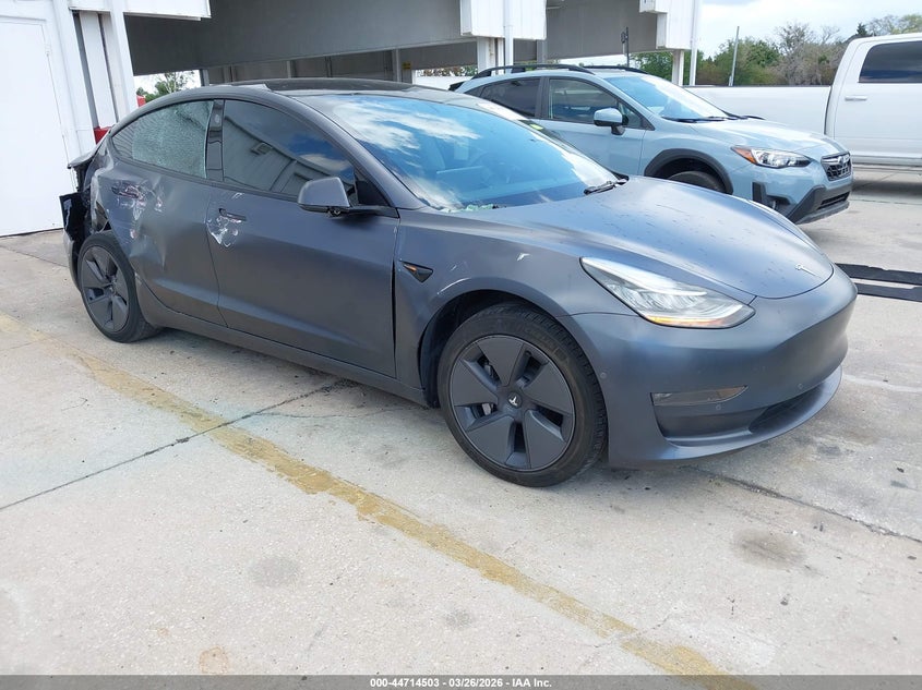 2022 Tesla Model 3 Long Range Dual Motor All-Wheel Drive