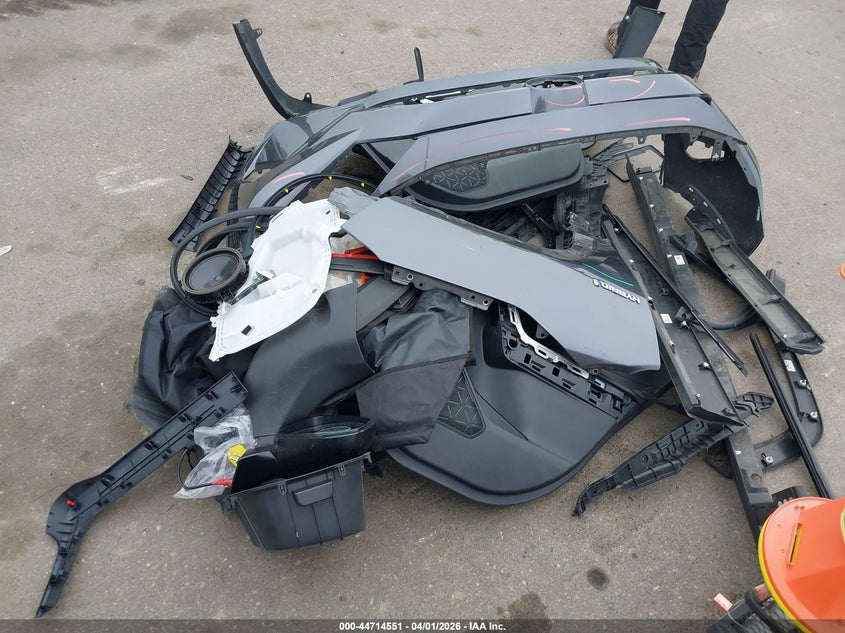 VIN JTMLWRFV1KD511764 2019 TOYOTA RAV4 HYBRID LE