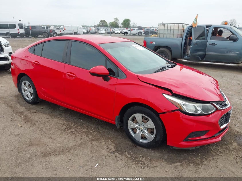 2017 CHEVROLET CRUZE auction photo 1