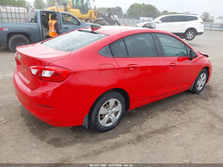 2017 CHEVROLET CRUZE auction photo 4