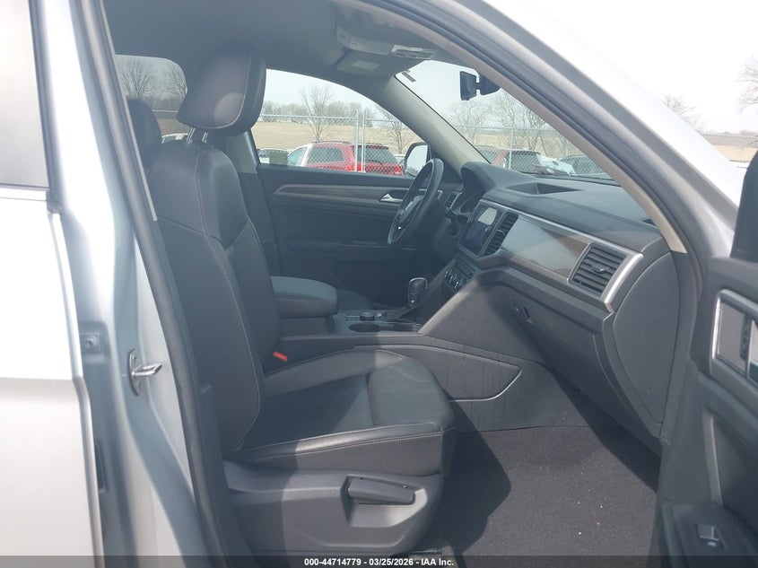 2019 Volkswagen Atlas 3.6L V6 Se W/Technology R-Line