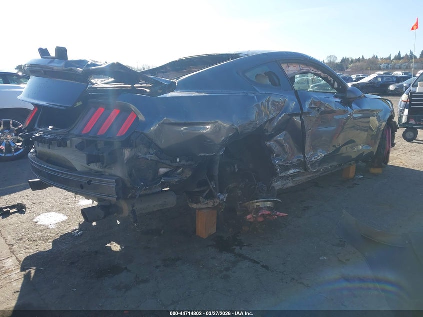 2015 Ford Mustang V6