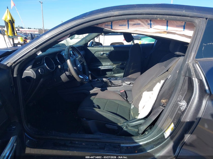 2015 Ford Mustang V6