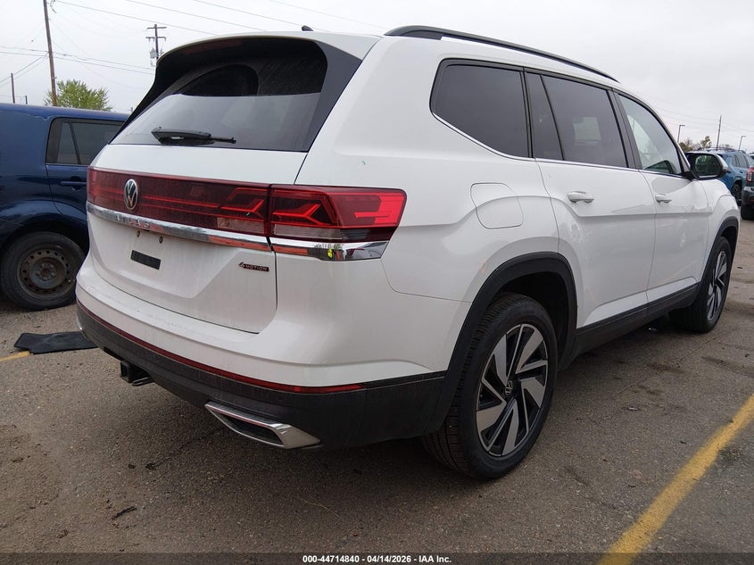 2024 Volkswagen Atlas 2.0T Se W/Technology