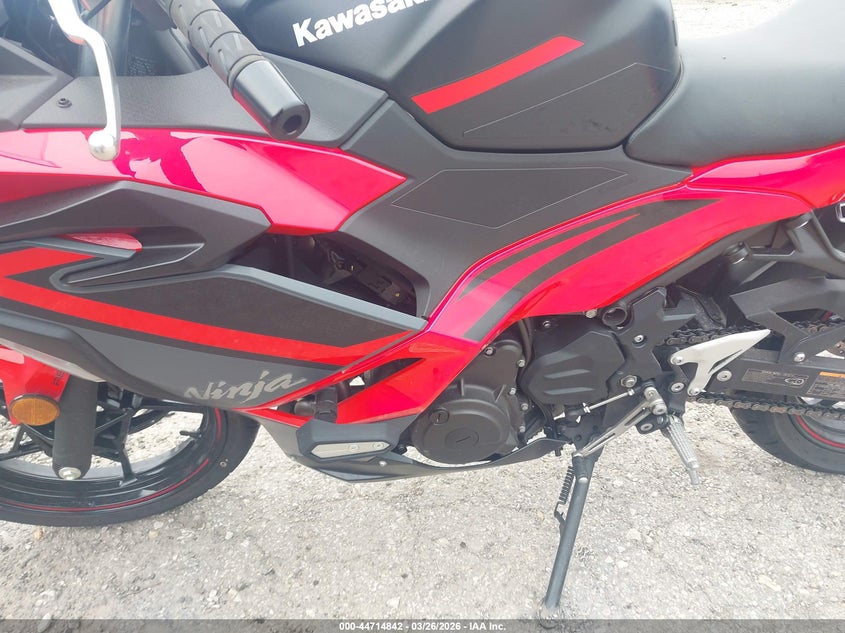 2025 Kawasaki Ex500 A/B VIN: ML5EXGJ15SDA70619 Lot: 44714842