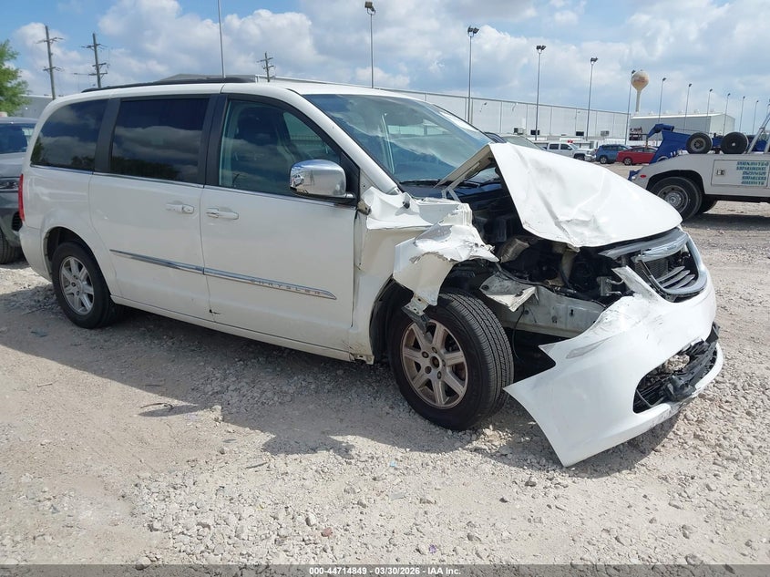 2011 Chrysler Town & Country Touring-L