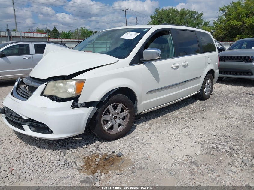 2011 Chrysler Town & Country Touring-L