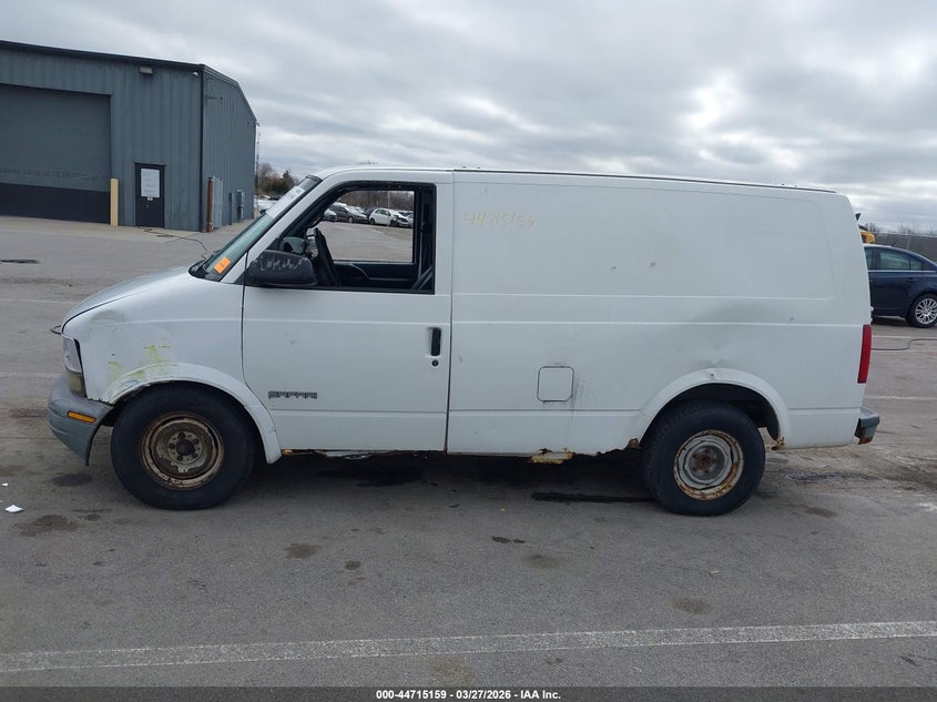 1999 Chevrolet Astro VIN: 1GCDM19W8XB185724 Lot: 44715159