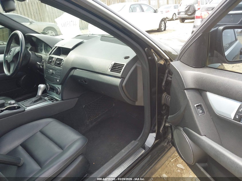 2008 Mercedes-Benz C 300 Luxury 4Matic/Sport 4Matic