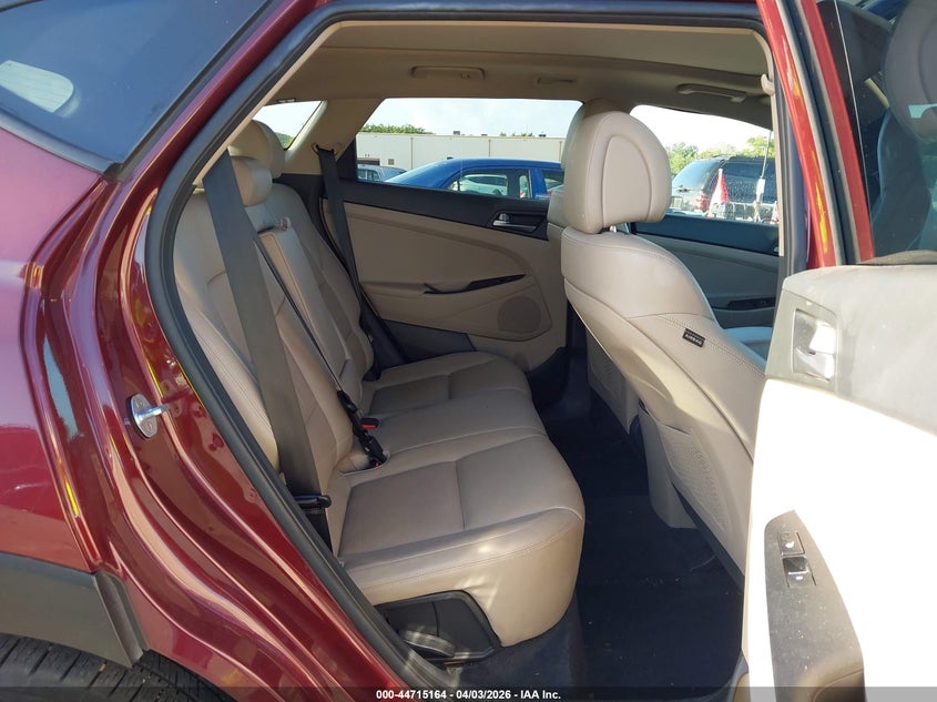 2016 HYUNDAI TUCSON LIMITED · Фото 8
