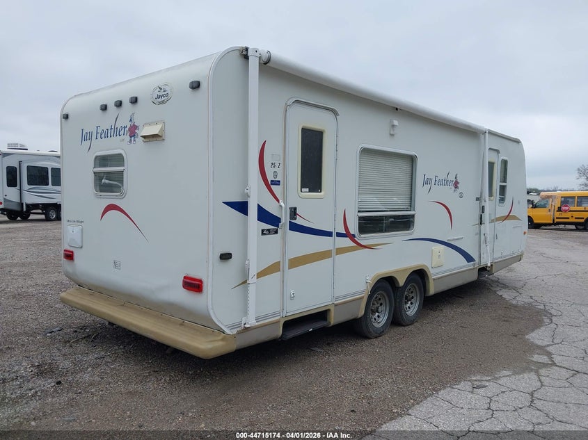2004 JAYCO JAY FEATHER LGT SERI auction photo 4