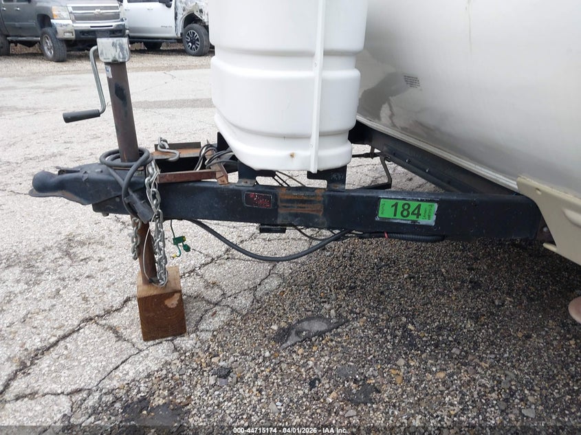 2004 JAYCO JAY FEATHER LGT SERI auction photo 7