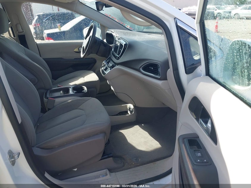 2018 Chrysler Pacifica Touring Plus