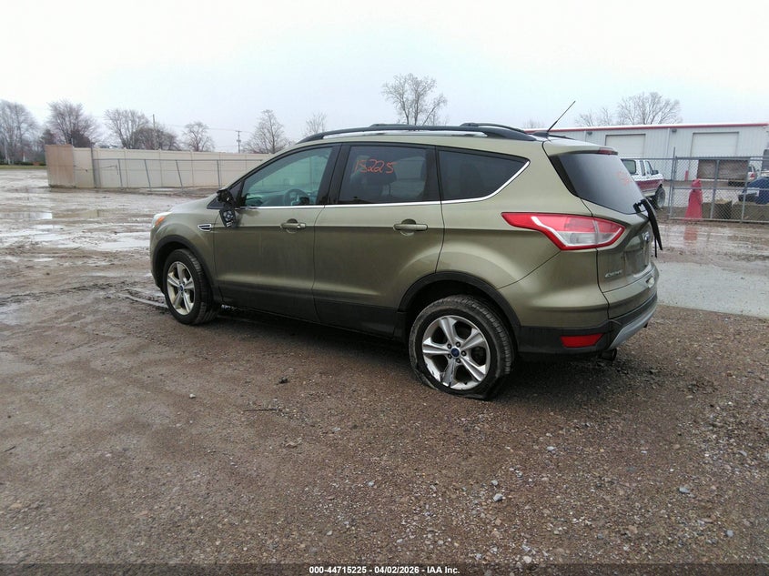 Vin: 1fmcu9g90dua55908, lot: 45212375, ford escape se 20133