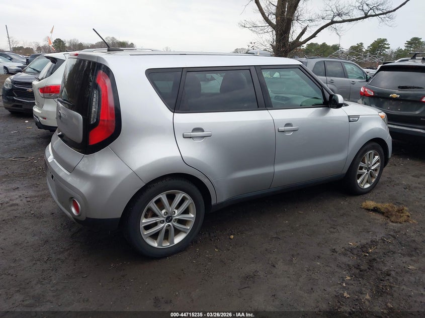 2017 Kia Soul +